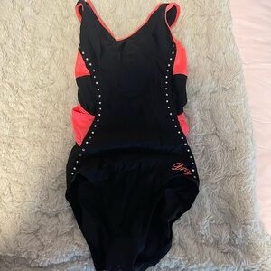 Gymnastics leotard